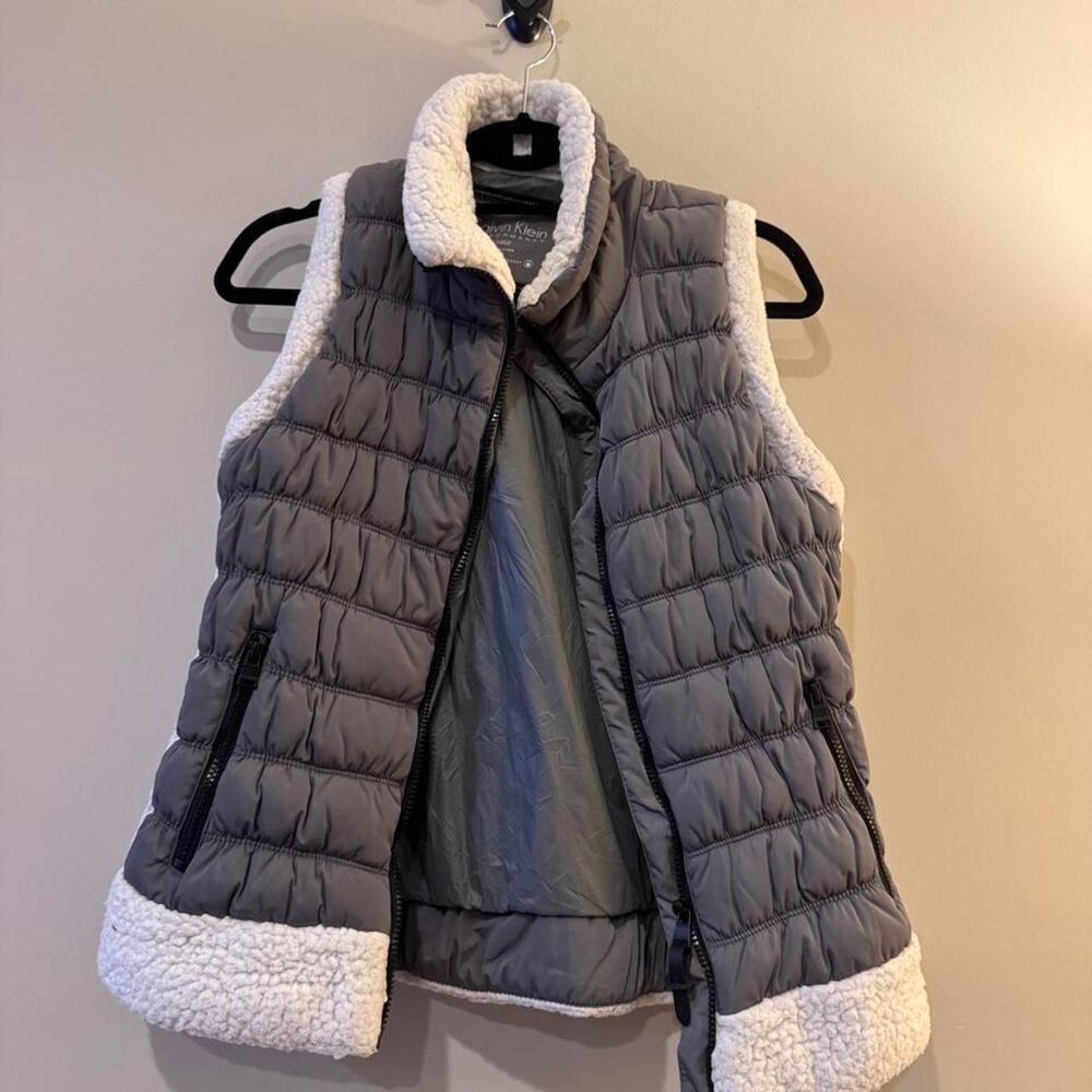 Calvin klein Women's Olive Gray Gilet Vest Size Large
